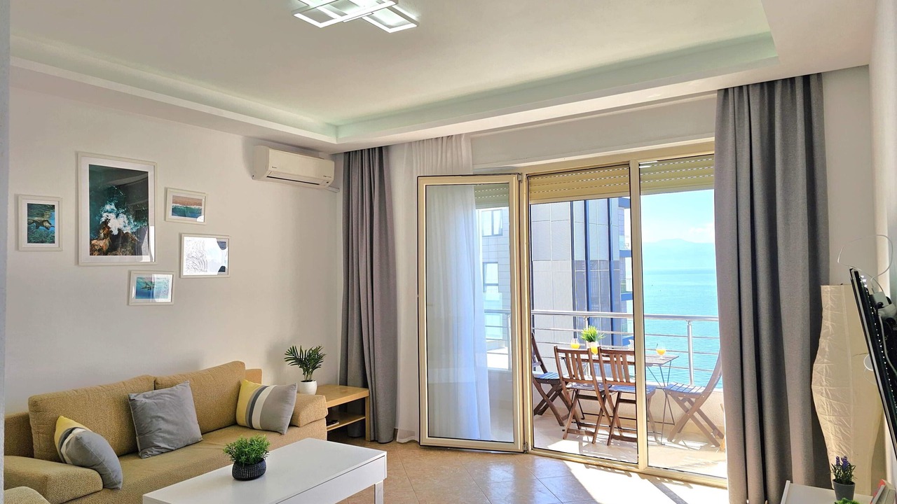 Photo of Livingroom in Sarande