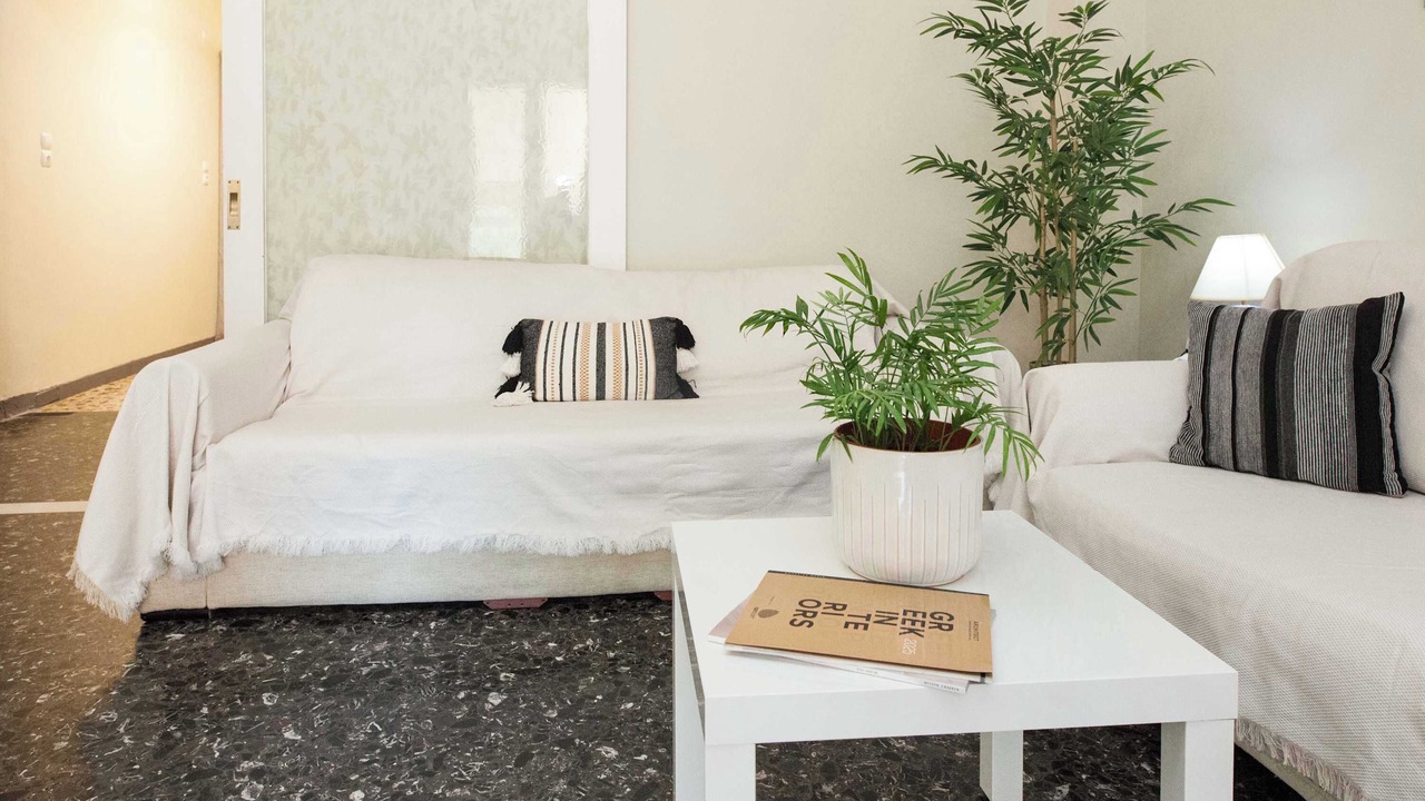 Photo of Livingroom in Keratsini-Drapetsona