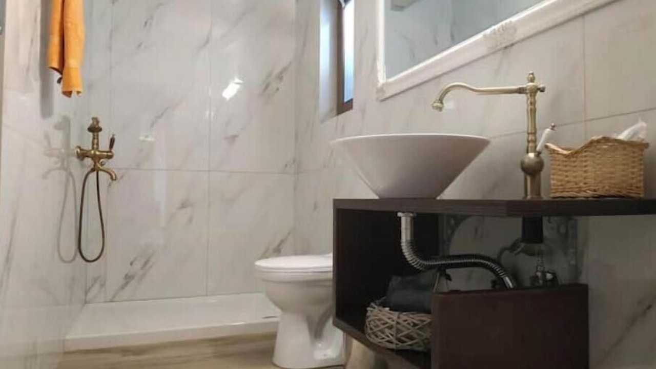 Photo of Bathroom in Gefira Mpania