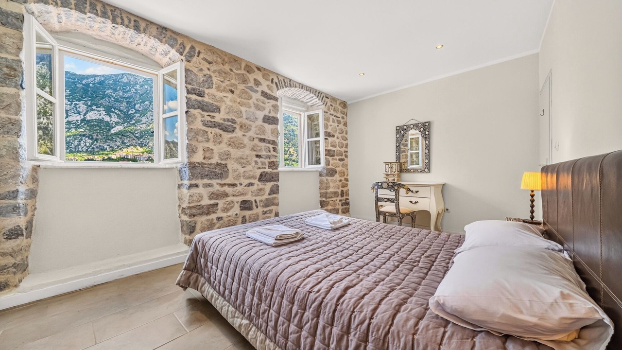 Photo of Bedroom in Kotor
