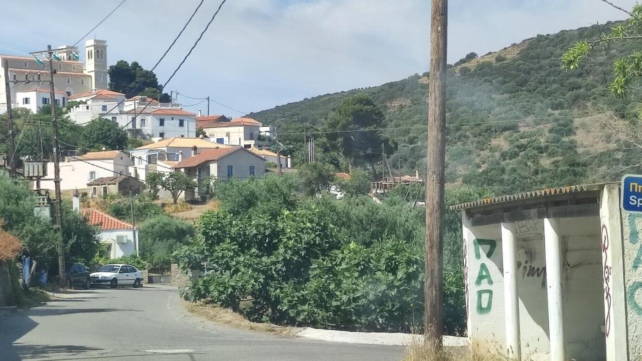 Photo of Others in Karavas