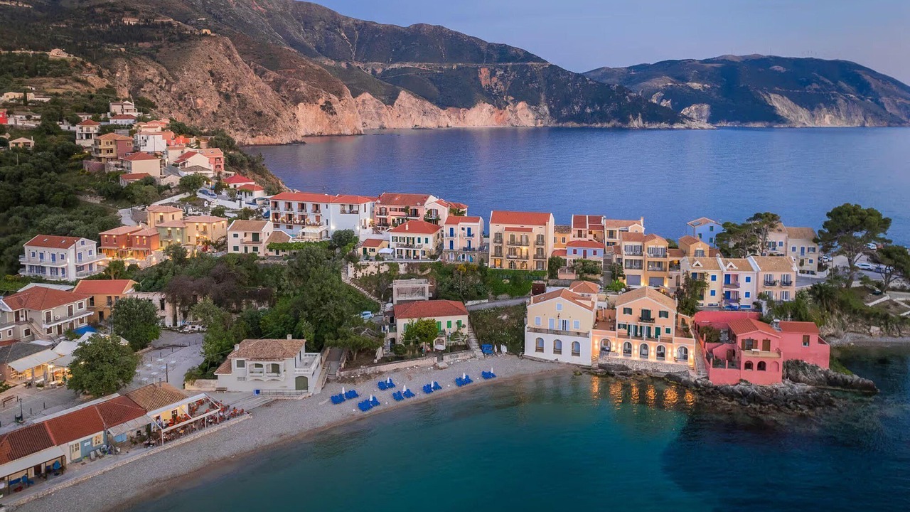Photo of Others in Assos
