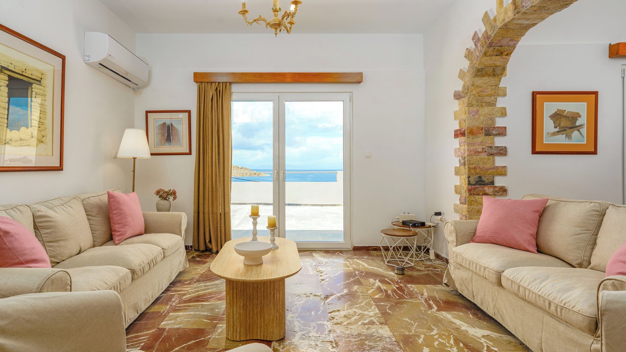 Photo of Livingroom in Ormos Agiou Ioannou