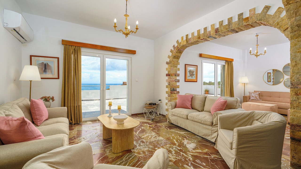Photo of Livingroom in Ormos Agiou Ioannou