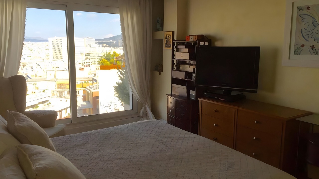 Photo of Bedroom in Exarhia