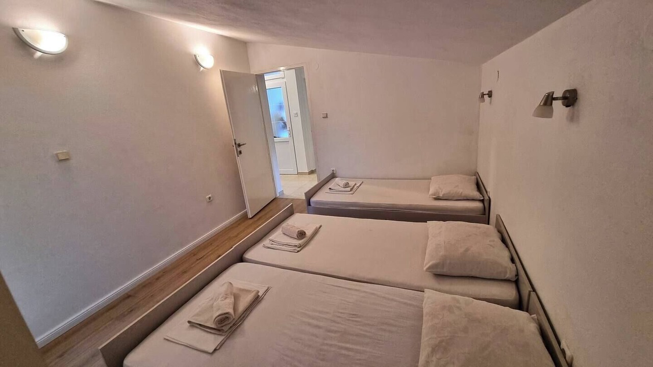 Photo of Bedroom in Sutomore