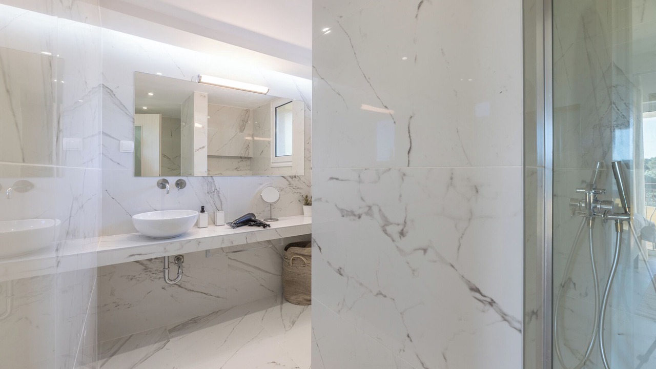 Photo of Bathroom in Saronikos