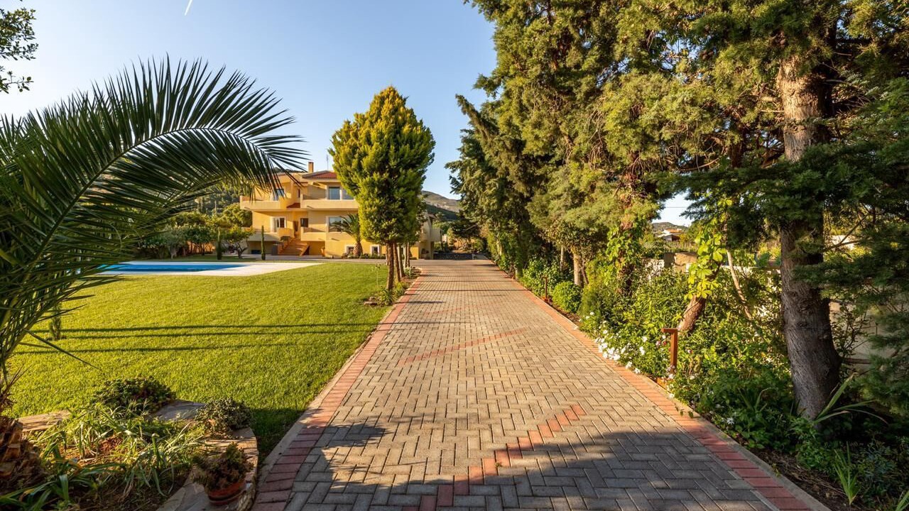 Photo of Outdoor in Saronikos