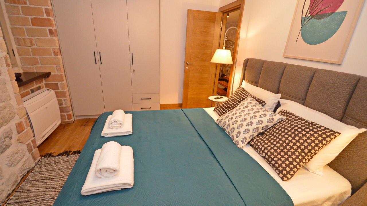 Photo of Bedroom in Kotor