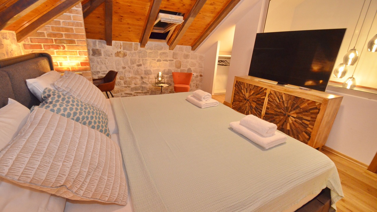 Photo of Bedroom in Kotor