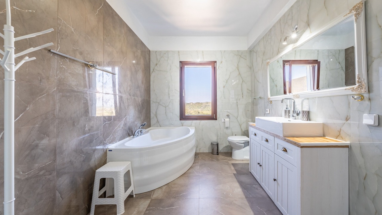 Photo of Bathroom in Dafnata