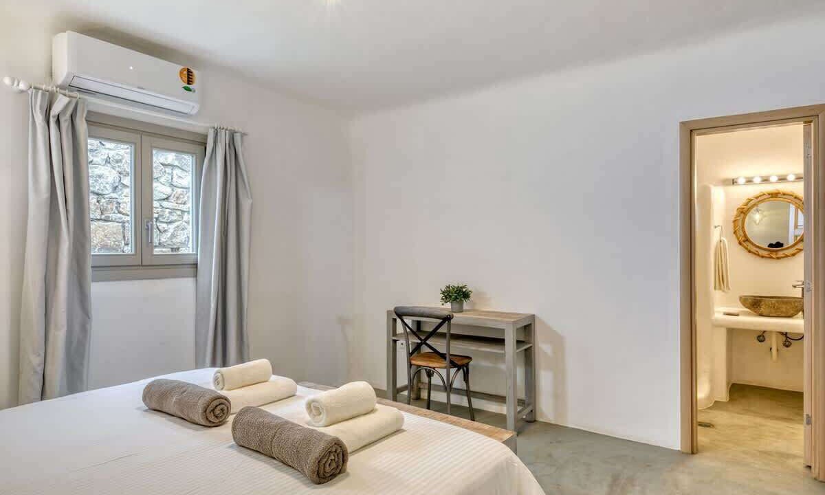 Photo of Bedroom in Panormos