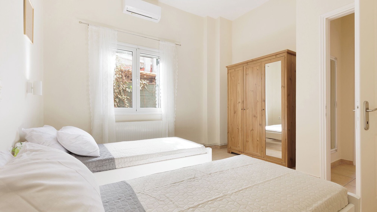 Photo of Bedroom in Ipsos