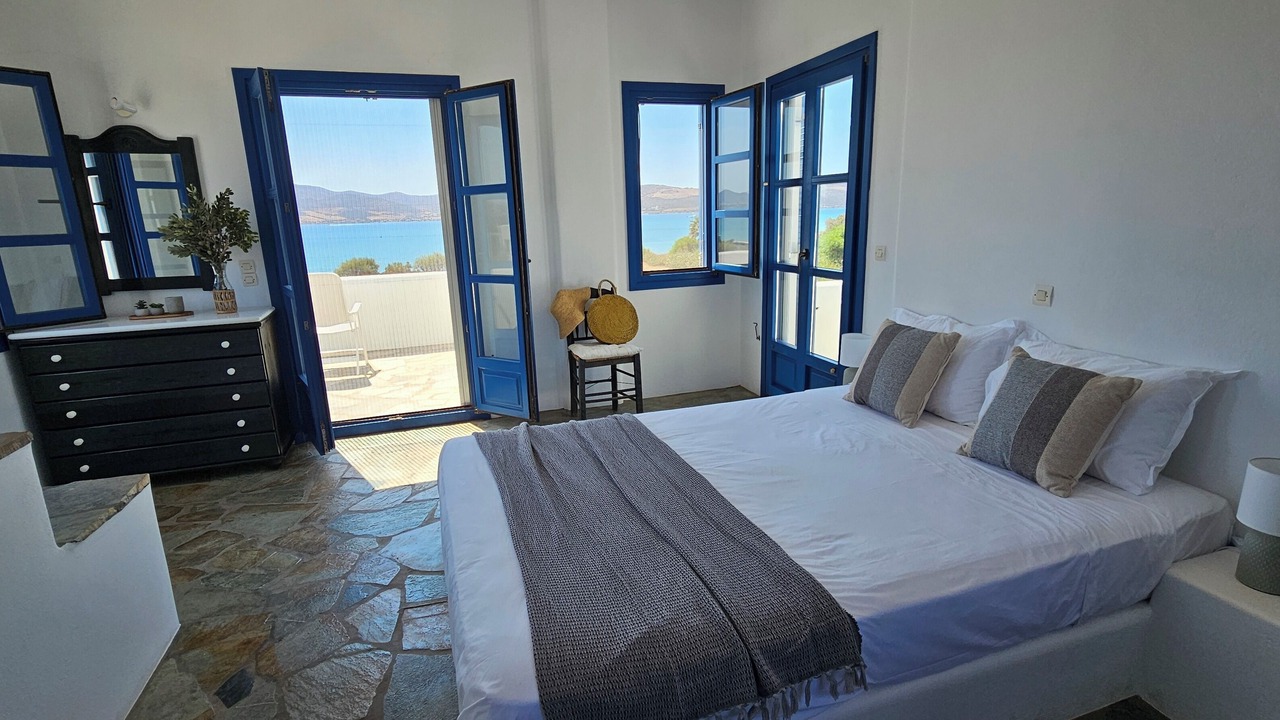 Photo of Bedroom in Paros