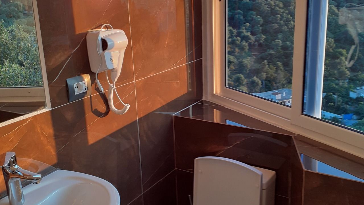 Photo of Bathroom in Vlore County
