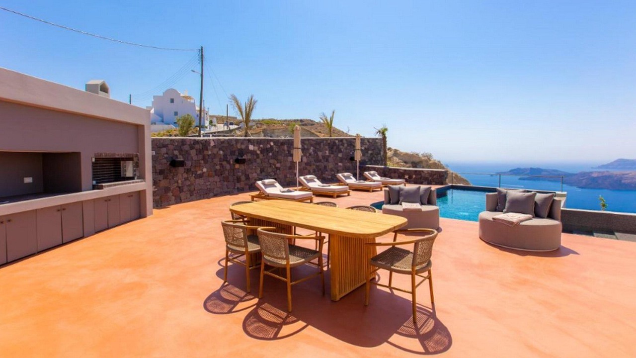 Photo of Others in Santorini