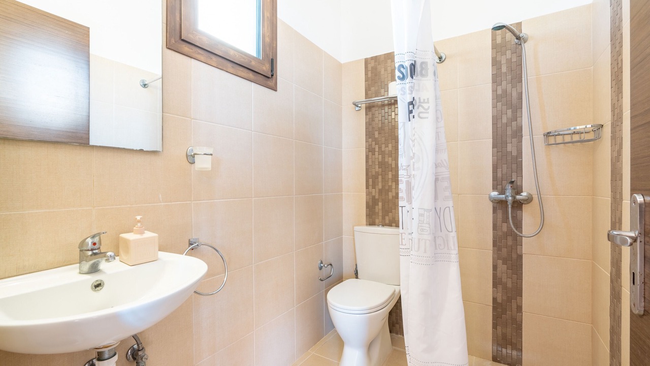 Photo of Bathroom in Kattavia