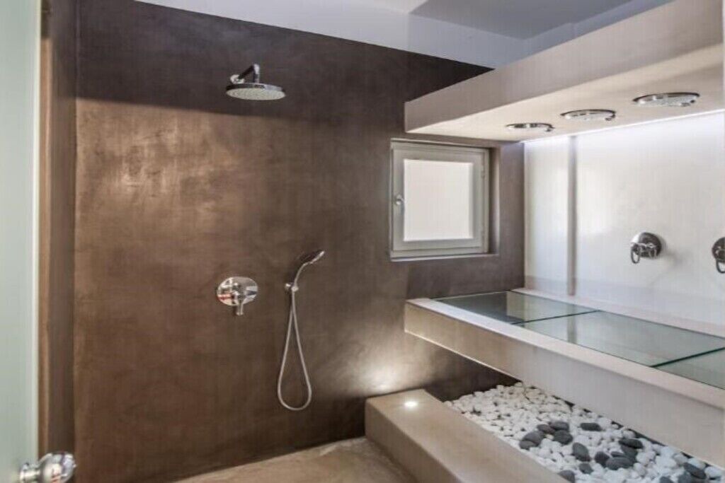 Photo of Bathroom in Naxos