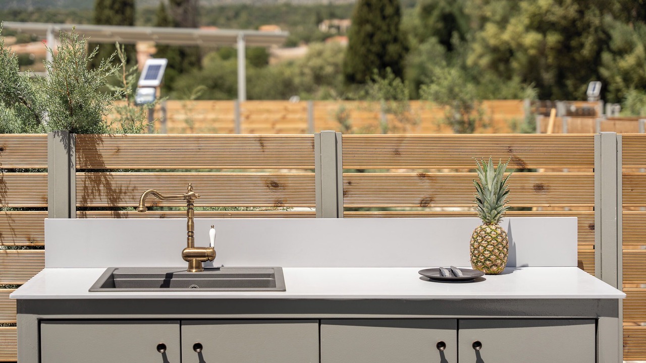 Photo of Outdoor in Karavados