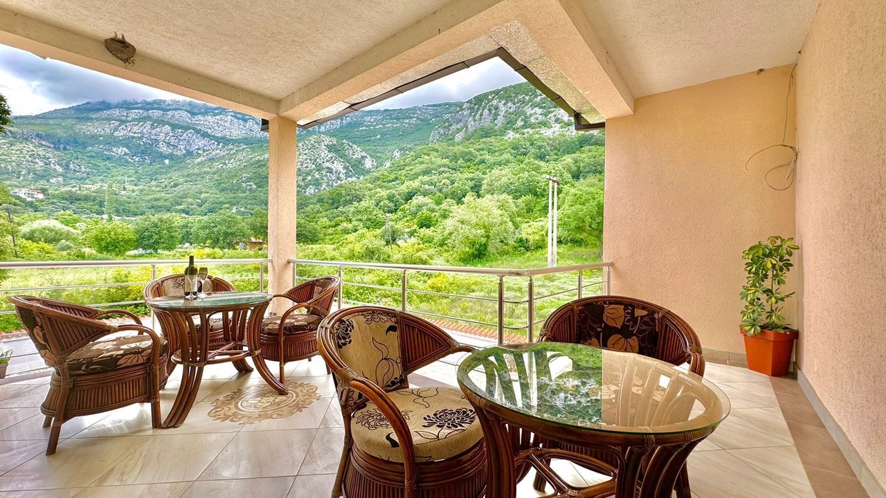 Photo of Patio Balcony in Petrovac