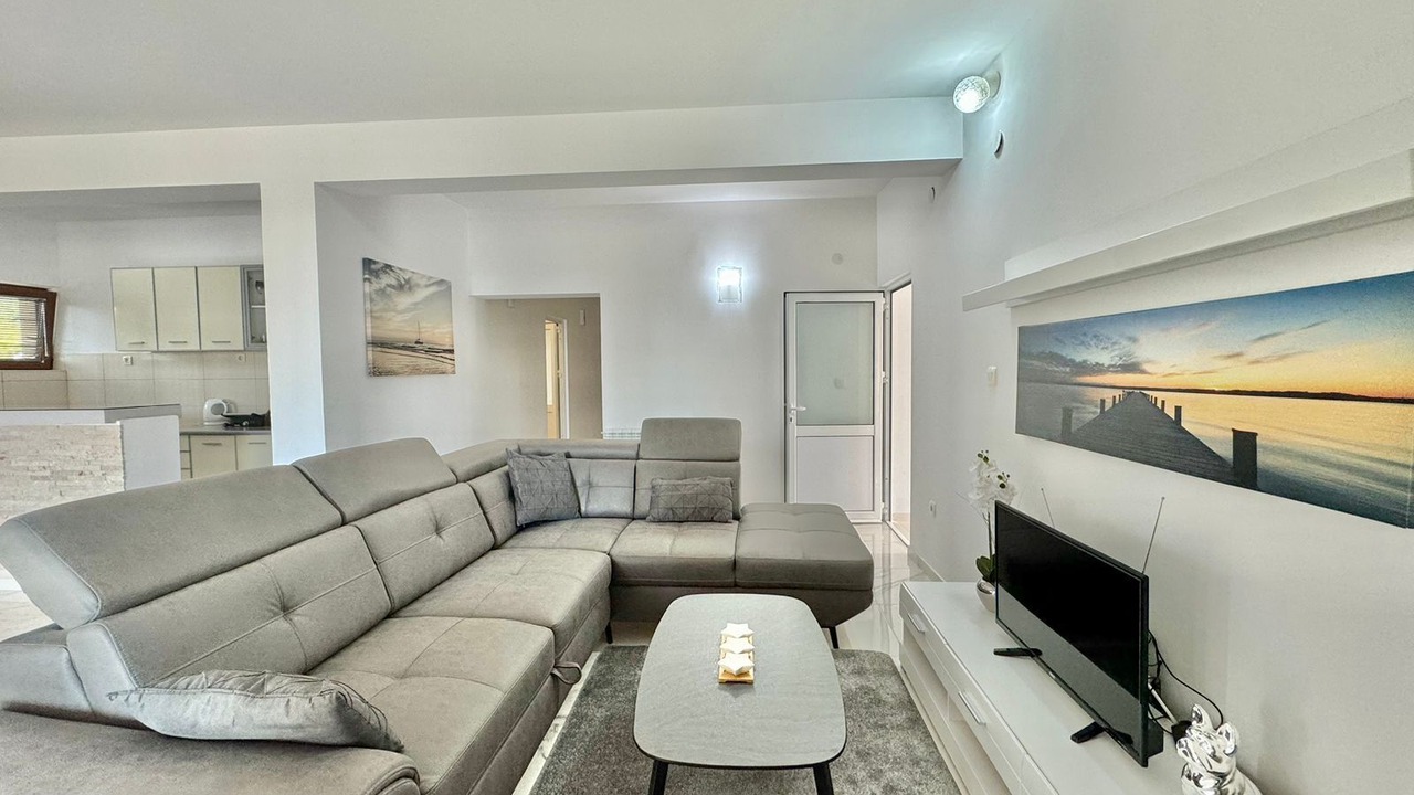 Photo of Livingroom in Petrovac