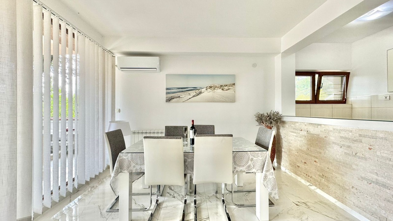Photo of Livingroom in Petrovac