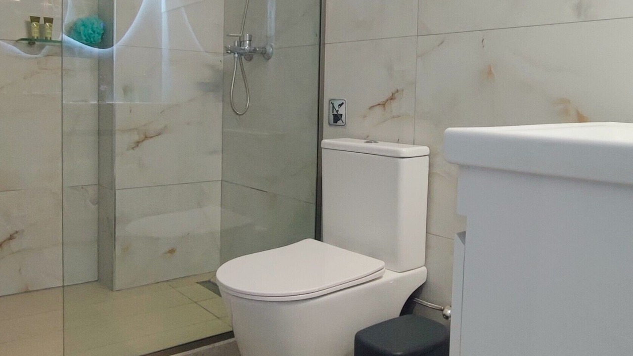 Photo of Bathroom in Astrakeri
