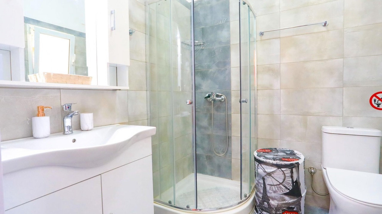 Photo of Bathroom in Gimari