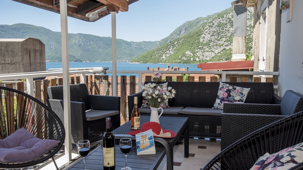 Photo of Patio Balcony in Risan