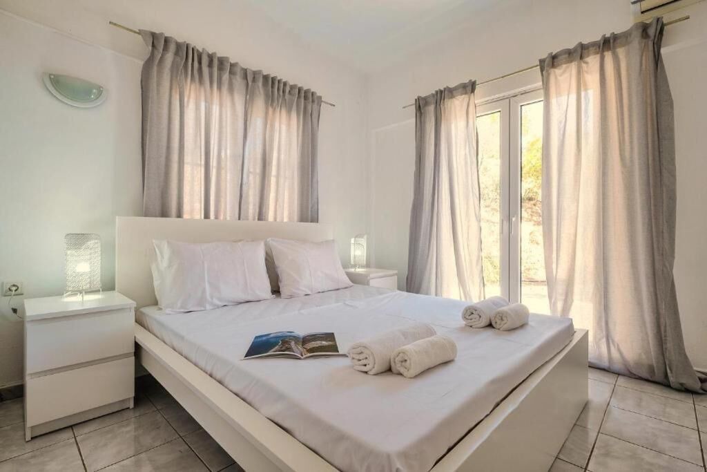 Photo of Bedroom in Bralos