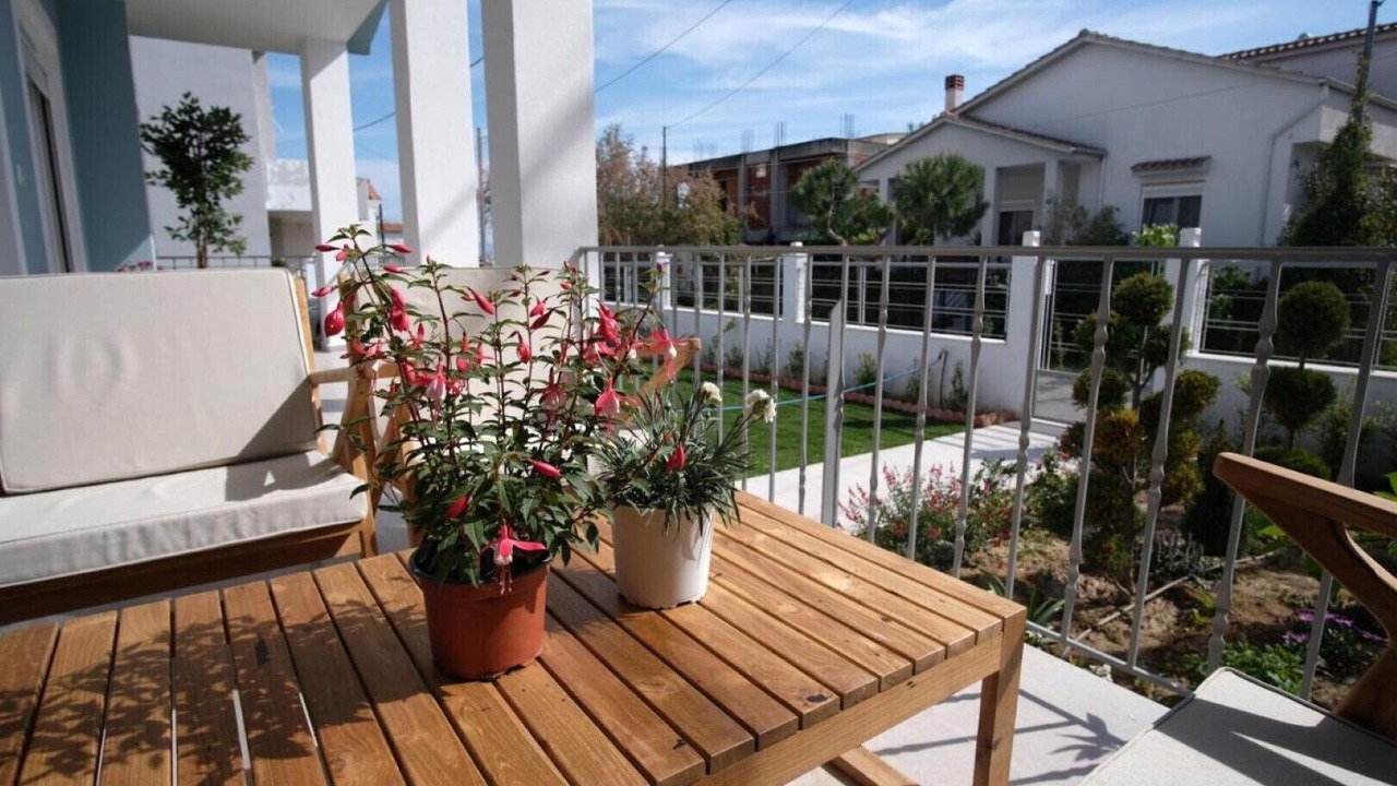 Photo of Patio Balcony in Nees Pagases