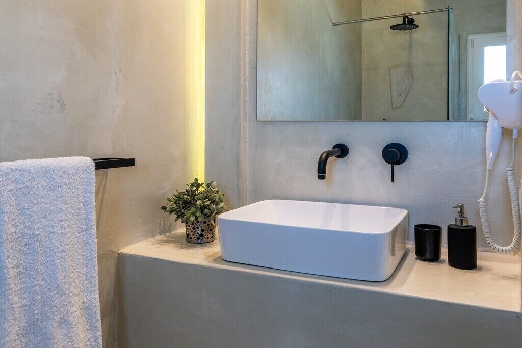 Photo of Bathroom in Paraga