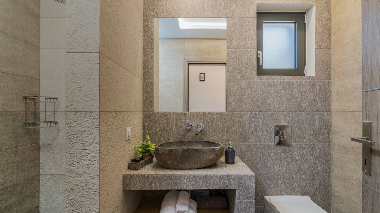 Photo of Bathroom in Elation