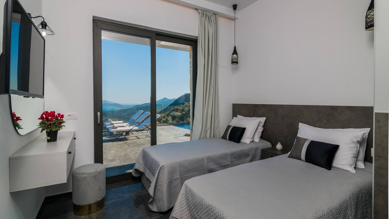 Photo of Bedroom in Elation