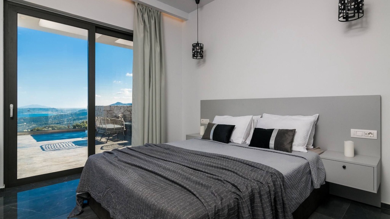 Photo of Bedroom in Elation