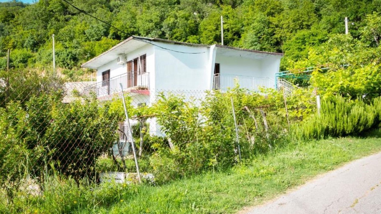 Photo of Outdoor in Limljani