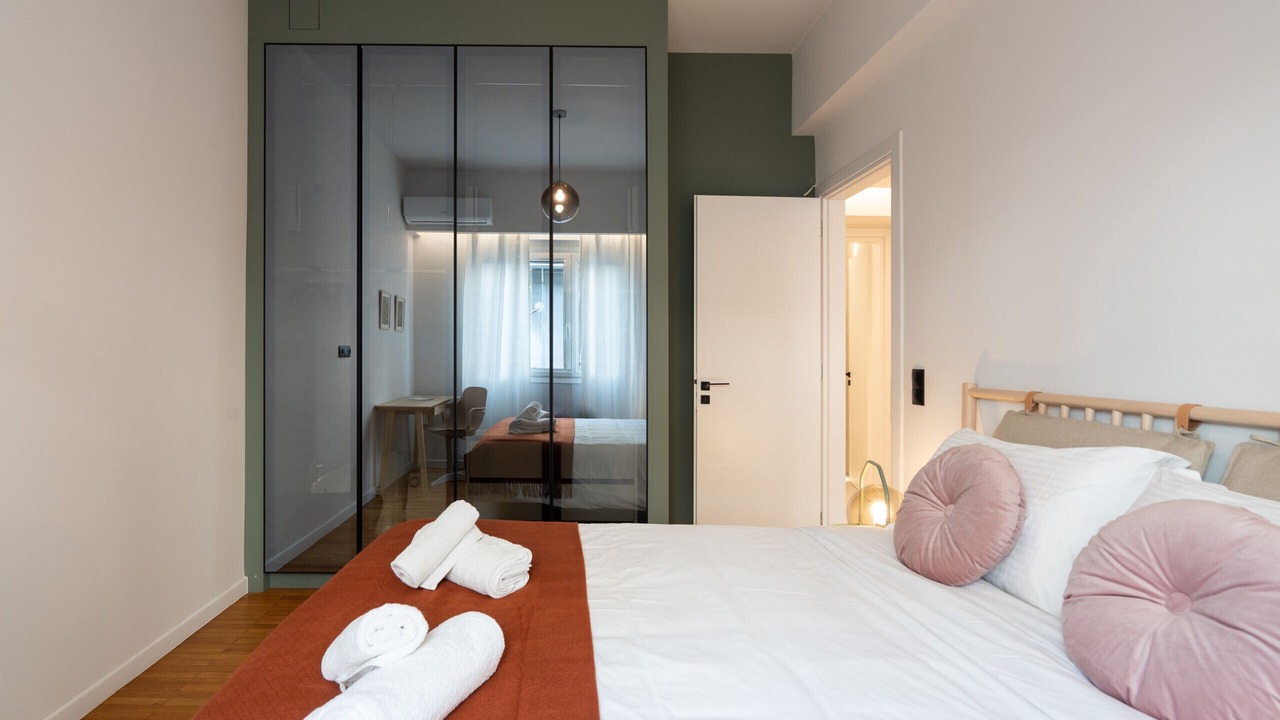 Photo of Bedroom in Exarhia