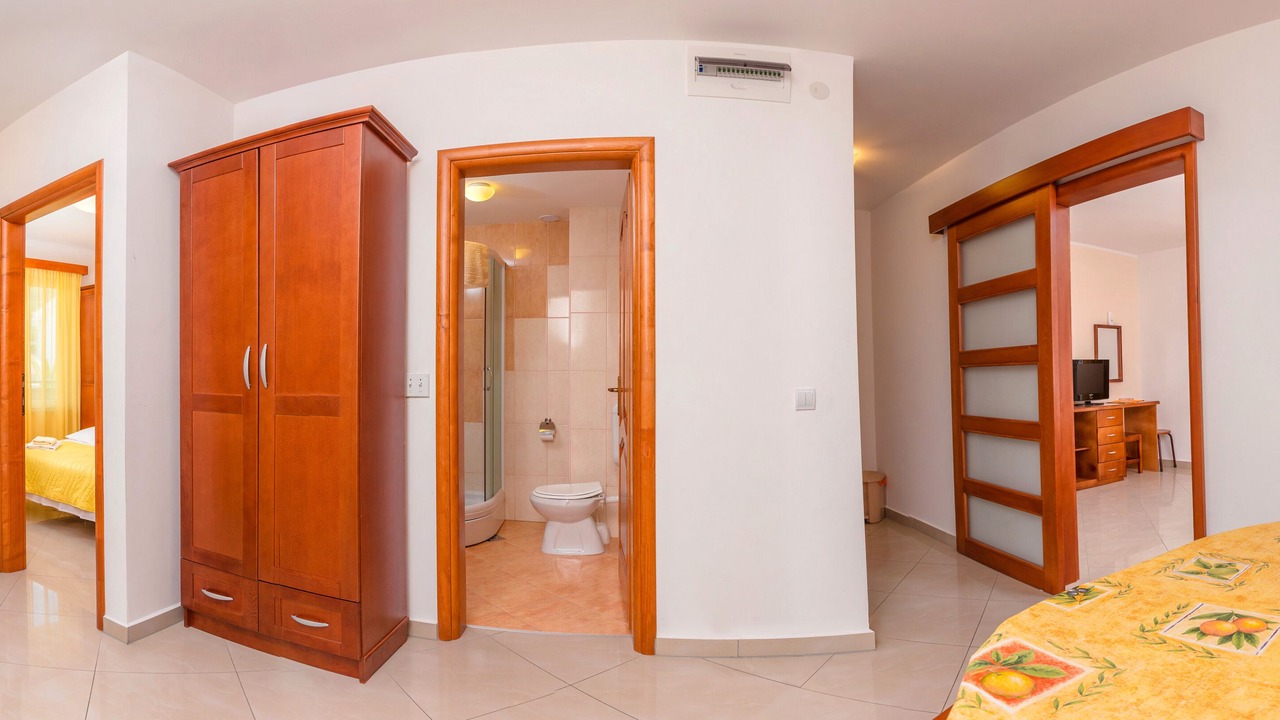 Photo of Bedroom in Tomicici