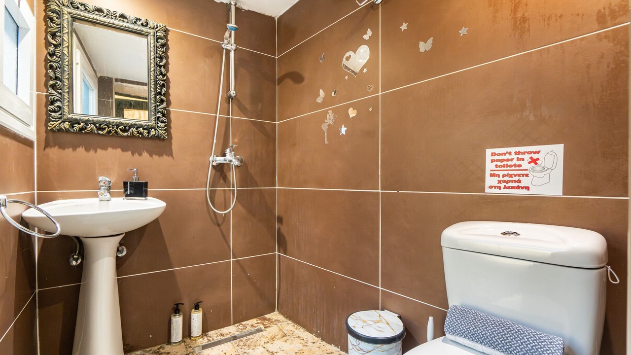 Photo of Bathroom in Old Town
