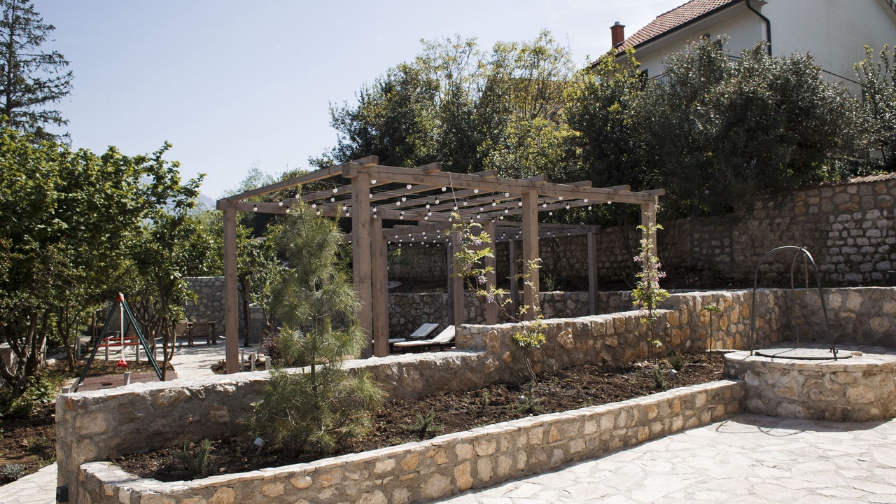 Photo of Outdoor in Prcanj