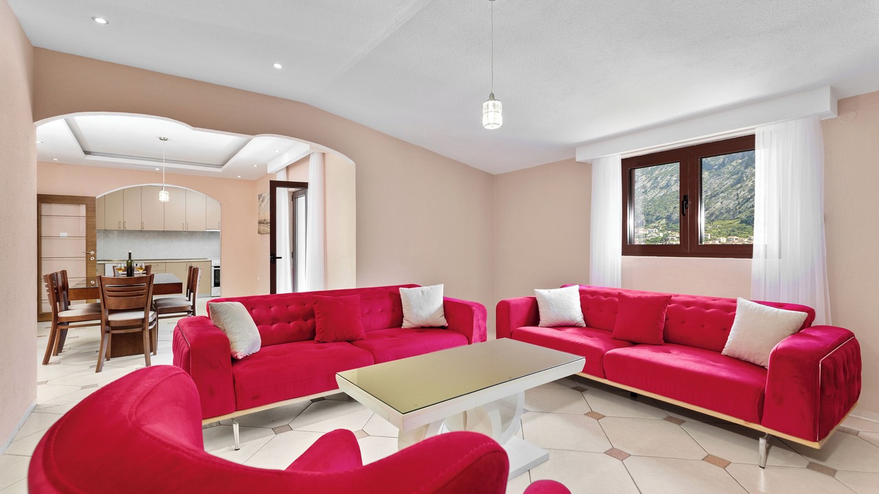 Photo of Livingroom in Kotor