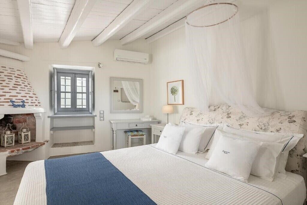 Photo of Bedroom in Hydra