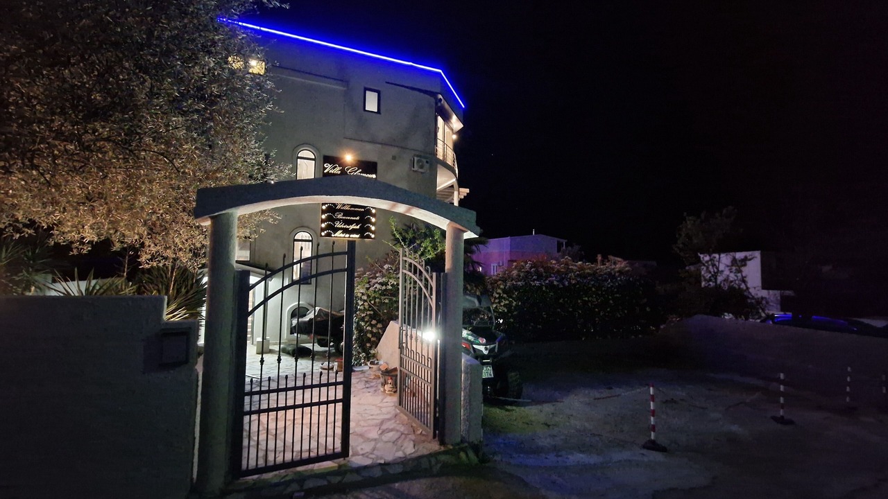 Photo of Outdoor in Bar