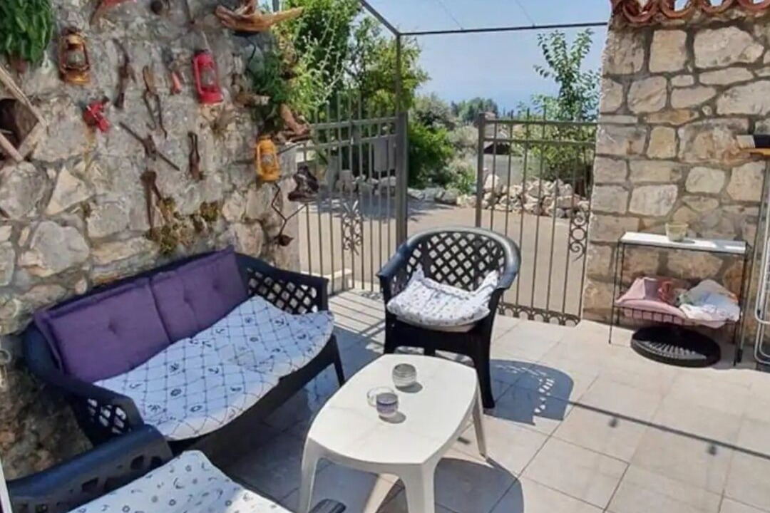 Photo of Patio Balcony in Petrovac
