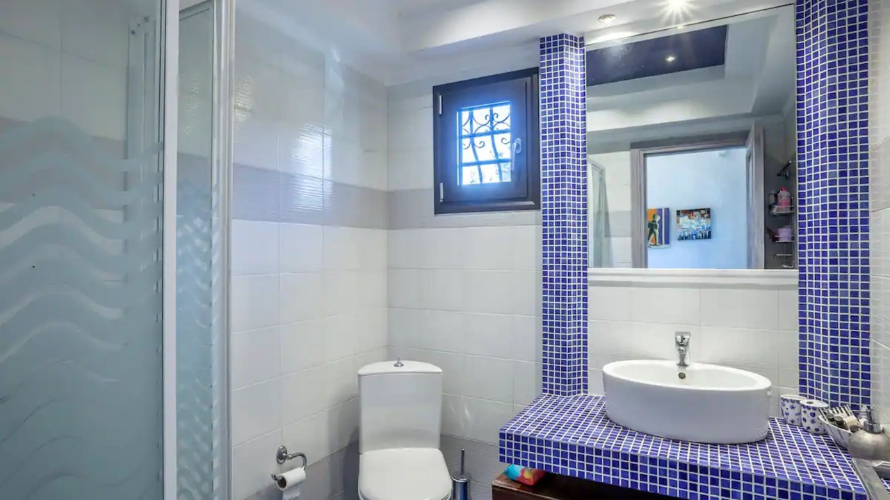 Photo of Bathroom in Kassandra