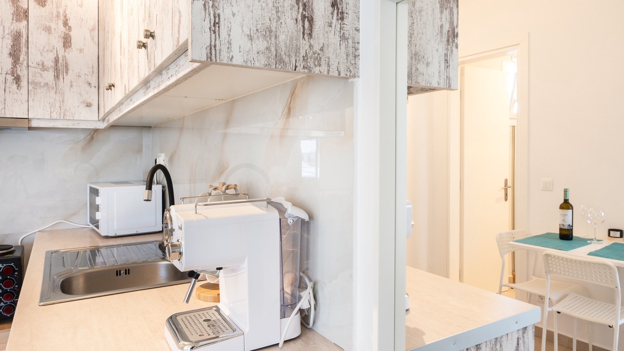 Photo of Kitchen in Tourlos