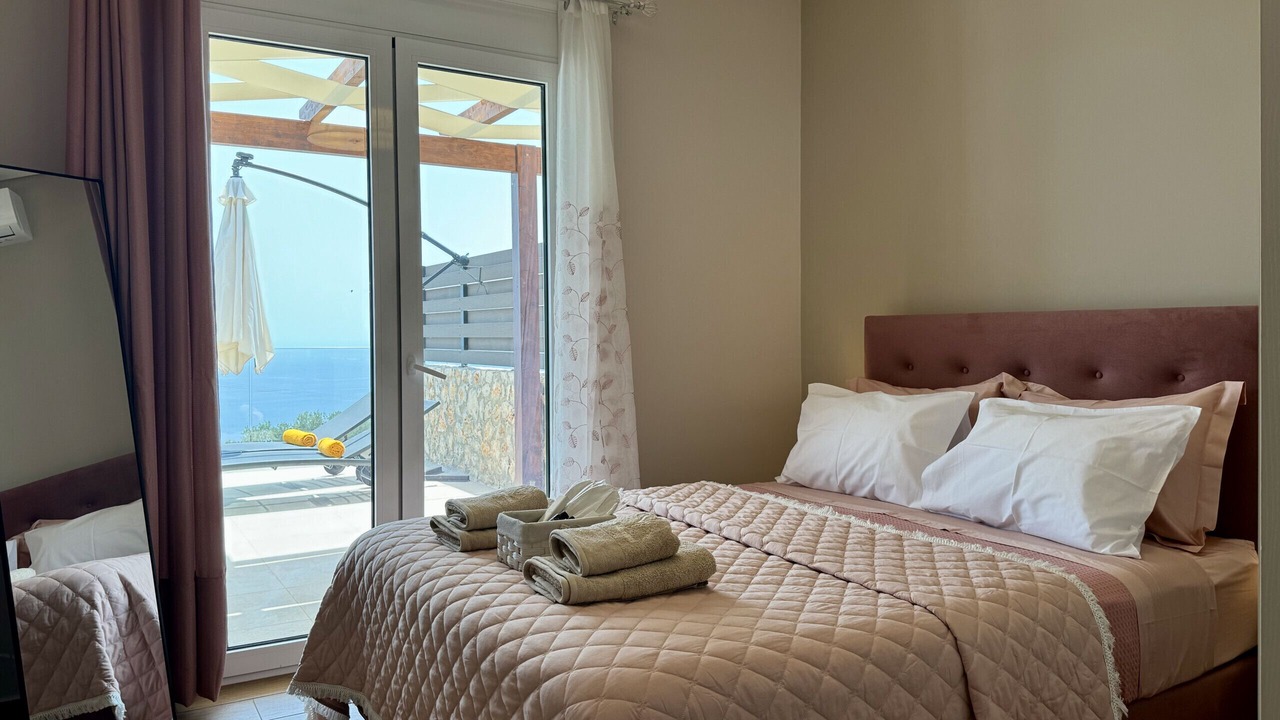 Photo of Bedroom in Skala