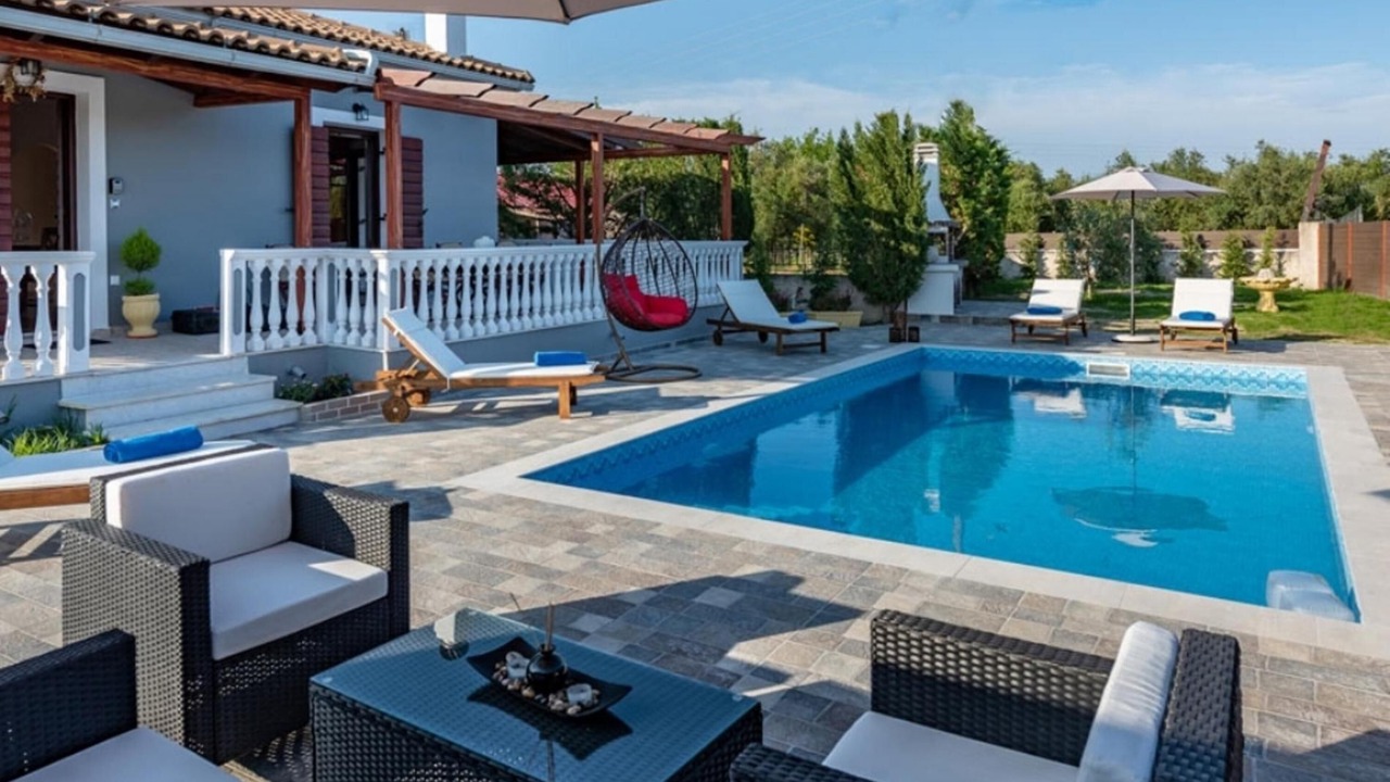 Photo of Outdoor in Neromilos