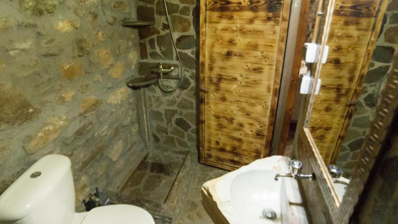 Photo of Bathroom in Agios Kirykos