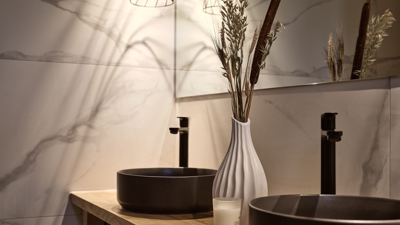 Photo of Bathroom in Elation